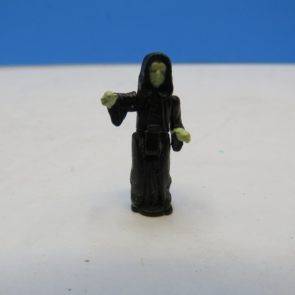 1996 Micro Machine Star Wars Death Star Playset Emperor Figure.
